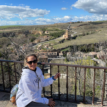 Profile photo of pamelamontesinos